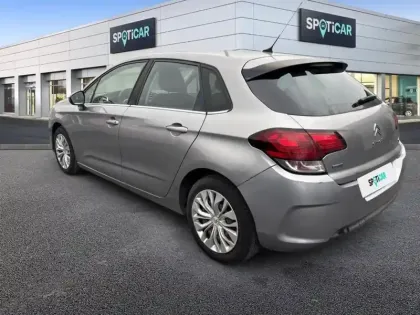 Photo 29 Citroën C4  BlueHDi 110 S&S BVM6 Live Pack Business