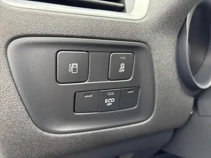 Photo 12 Citroën C4  BlueHDi 110 S&S BVM6 Live Pack Business