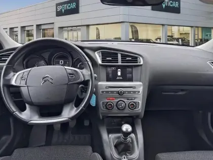 Photo 9 Citroën C4  BlueHDi 110 S&S BVM6 Live Pack Business