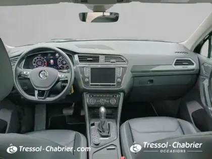 Photo 9 Volkswagen Tiguan  2.0 TSI 180 BMT DSG7 4Motion Carat