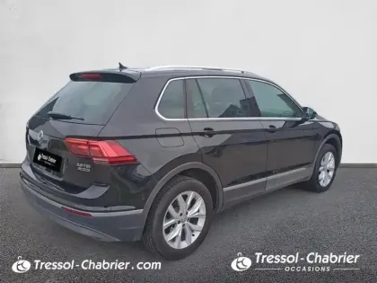 Photo 27 Volkswagen Tiguan  2.0 TSI 180 BMT DSG7 4Motion Carat