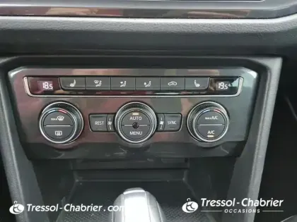 Photo 12 Volkswagen Tiguan  2.0 TSI 180 BMT DSG7 4Motion Carat