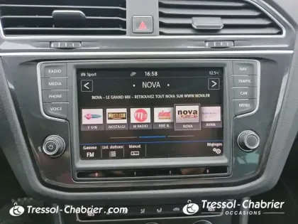 Photo 10 Volkswagen Tiguan  2.0 TSI 180 BMT DSG7 4Motion Carat