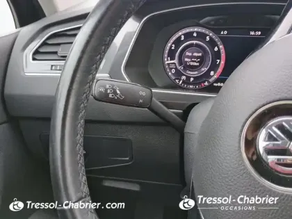 Photo 16 Volkswagen Tiguan  2.0 TSI 180 BMT DSG7 4Motion Carat