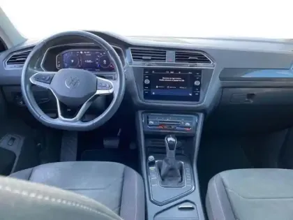 Photo 7 Volkswagen Tiguan 2.0 TDI 150ch DSG7 Elegance