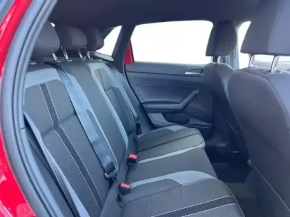 Photo 8 Volkswagen Polo FL 1.0 TSI 95 CH DSG7 STYLE