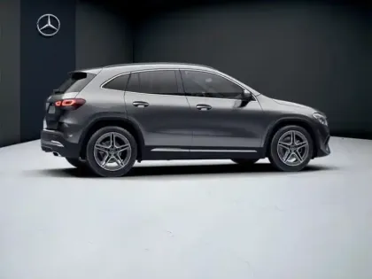 Photo 18 Mercedes GLA 200 d AMG Line