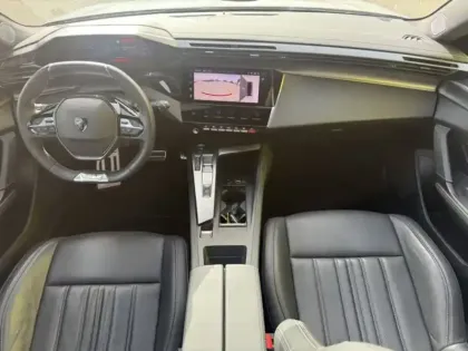 Photo 10 Peugeot 308 1.6 180 GT Hybrid EAT8