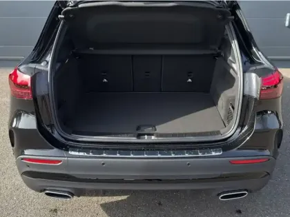 Photo 9 Mercedes GLA 220 d 4MATIC AMG Line