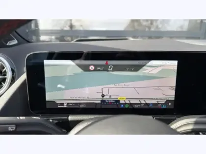 Photo 21 Mercedes GLA 220 d 4MATIC AMG Line