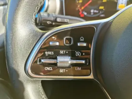 Photo 12 Mercedes Classe A 180 d Progressive Line 7G-DCT