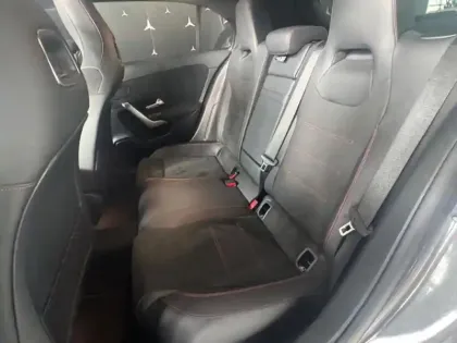 Photo 41 Mercedes Classe A Gén. IV (W177) Ph1 AMG Line 5