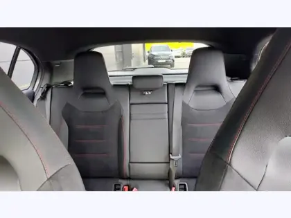 Photo 16 Mercedes Classe A 200 d Edition 140