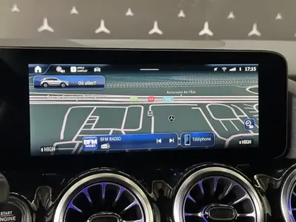 Photo 14 Mercedes GLA 200 d AMG Line