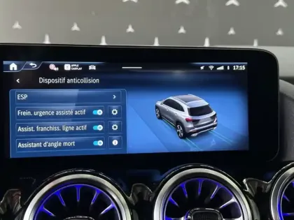 Photo 15 Mercedes GLA 200 d AMG Line