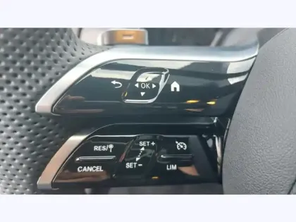 Photo 16 Mercedes GLA 180 d 