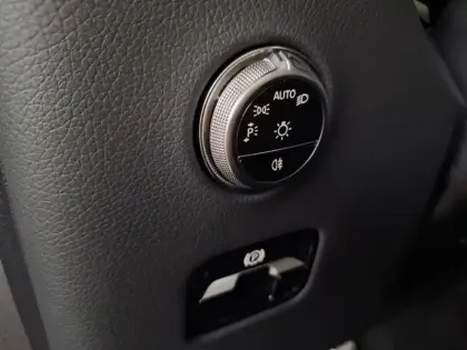 Photo 21 Mercedes Classe GLC Gén. II (C254) Ph1 AMG Line + 5