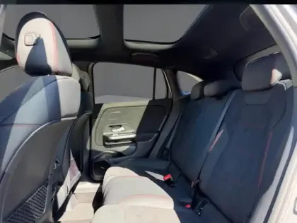 Photo 11 Mercedes GLA  200 d (247.712)