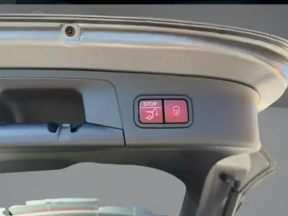 Photo 16 Mercedes GLA  200 d (247.712)