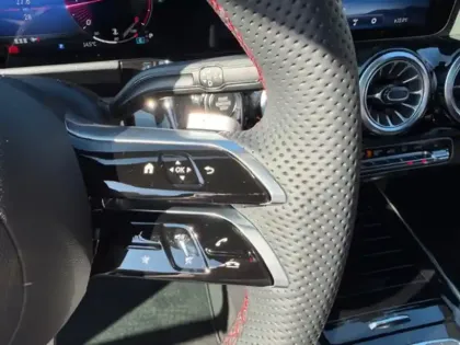 Photo 22 Mercedes GLA  200 d (247.712)