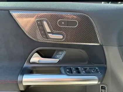 Photo 15 Mercedes GLA  200 d (247.712)