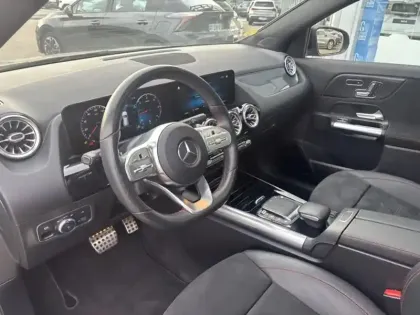 Photo 10 Mercedes GLA 200 d AMG Line