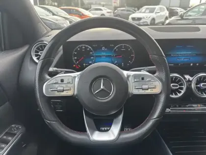 Photo 11 Mercedes GLA 200 d AMG Line