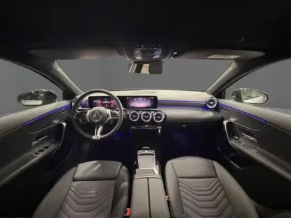 Photo 10 Mercedes Classe A Gén. IV (W177) Ph2 Progressive Line 5