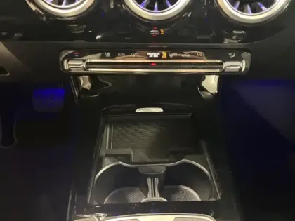 Photo 14 Mercedes Classe A Gén. IV (W177) Ph2 Progressive Line 5