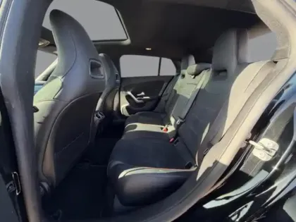 Photo 17 Mercedes CLA  220 d Shooting Brake AMG L