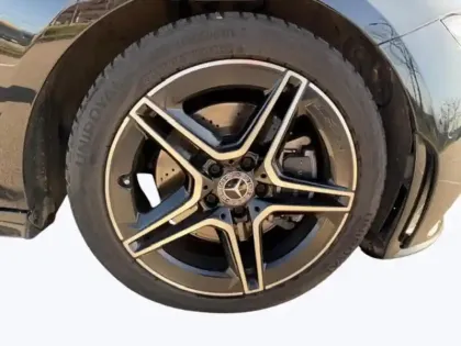 Photo 8 Mercedes CLA  220 d Shooting Brake AMG L