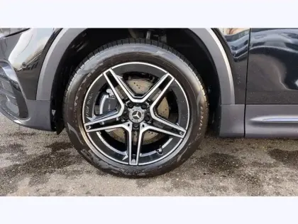 Photo 8 Mercedes GLB 200 d 