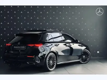 Photo 24 Mercedes Classe A 200 d AMG Line