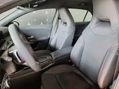 Photo 12 Mercedes Classe A 180 AMG Line