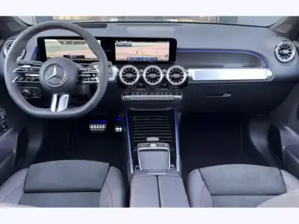 Photo 10 Mercedes GLB Gén. I (X247) Ph2 AMG Line 5