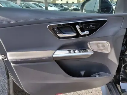 Photo 27 Mercedes Classe GLC GLC 220 d 4MATIC Coupé AMG Lin