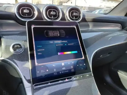 Photo 26 Mercedes Classe GLC GLC 220 d 4MATIC Coupé AMG Lin