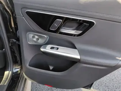 Photo 17 Mercedes Classe GLC GLC 220 d 4MATIC Coupé AMG Lin