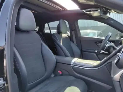 Photo 14 Mercedes Classe GLC GLC 220 d 4MATIC Coupé AMG Lin