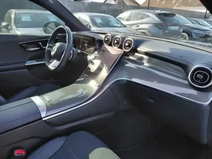 Photo 13 Mercedes Classe GLC GLC 220 d 4MATIC Coupé AMG Lin