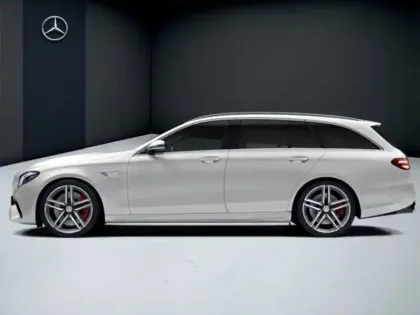 Photo 20 Mercedes CLA Gén. V (S213) Ph1 AMG S 5