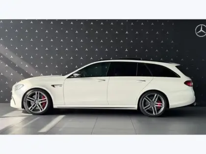 Photo 22 Mercedes CLA Gén. V (S213) Ph1 AMG S 5