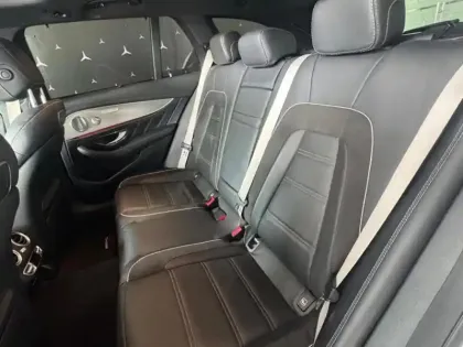 Photo 37 Mercedes CLA Gén. V (S213) Ph1 AMG S 5