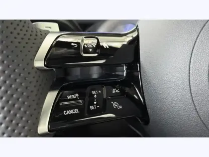 Photo 24 Mercedes GLA 200 d AMG Line