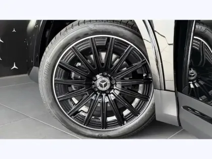 Photo 8 Mercedes GLA 200 d AMG Line