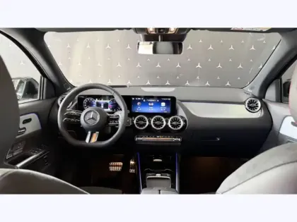 Photo 10 Mercedes GLA 200 d AMG Line