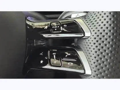 Photo 25 Mercedes GLA 200 d AMG Line