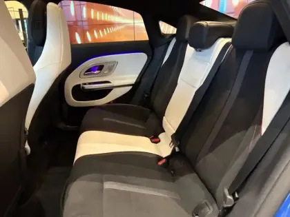 Photo 12 Mercedes CLA  250+ avec technologie EQ L