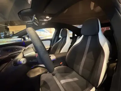 Photo 11 Mercedes CLA  250+ avec technologie EQ L