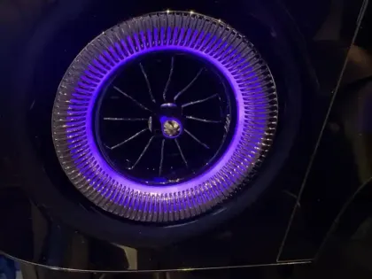 Photo 9 Mercedes CLA  250+ avec technologie EQ L